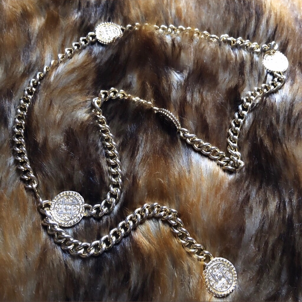 Medallion waist belt!